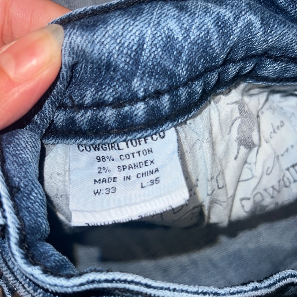 Cowgirl tuff jeans - Picture 3 of 3